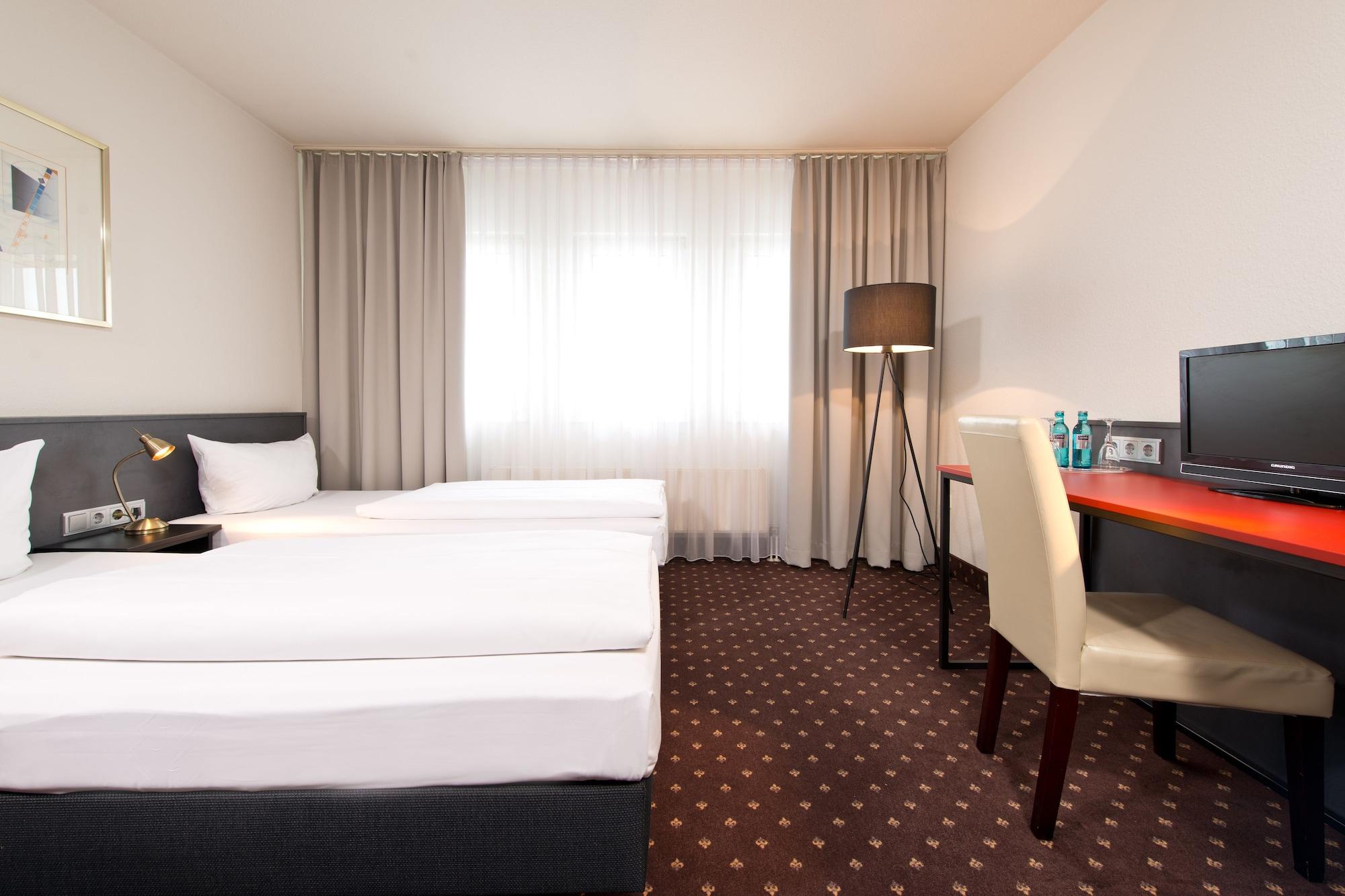 Achat Hotel ฮอคเคนไฮม์ ภายนอก รูปภาพ
