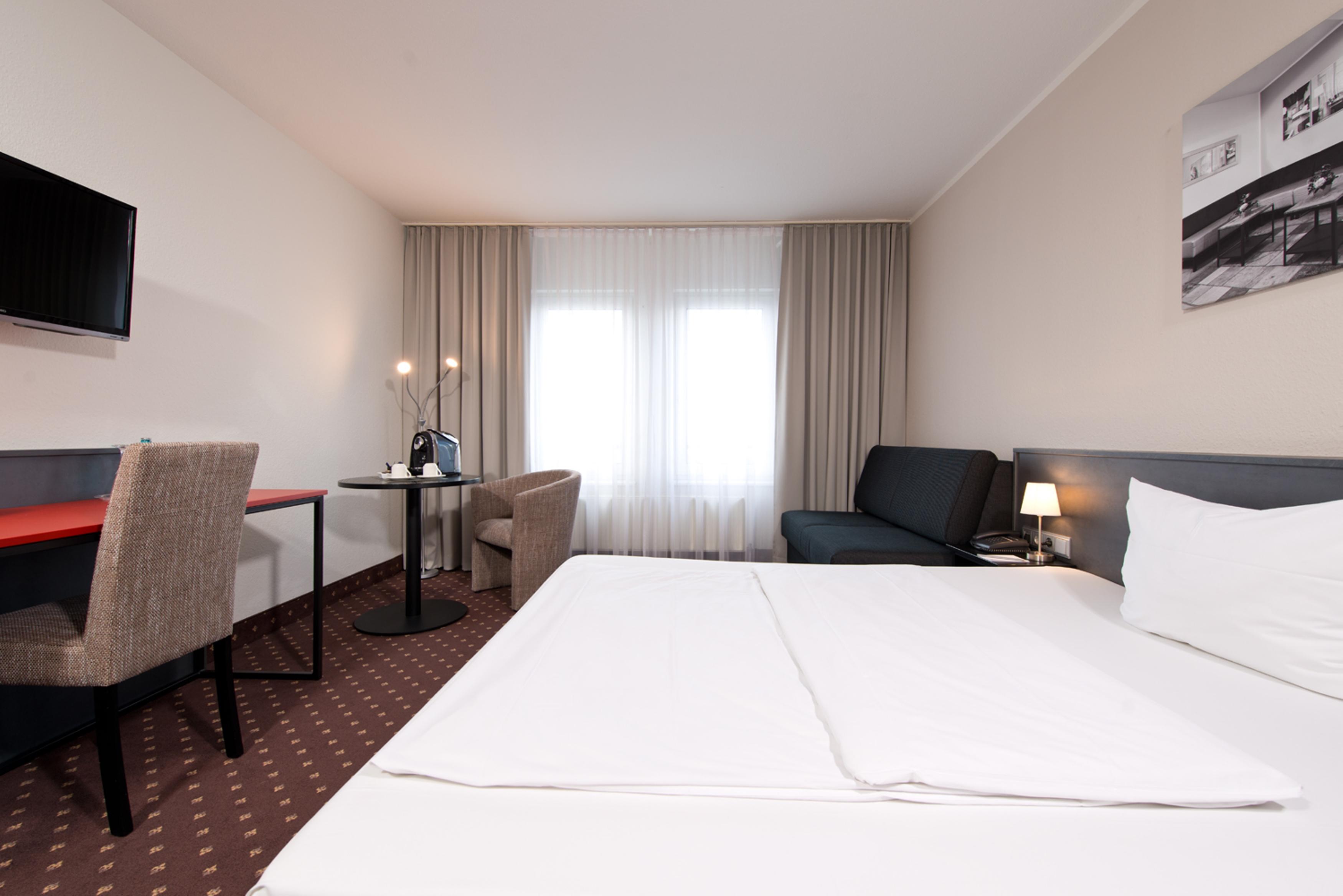 Achat Hotel ฮอคเคนไฮม์ ภายนอก รูปภาพ